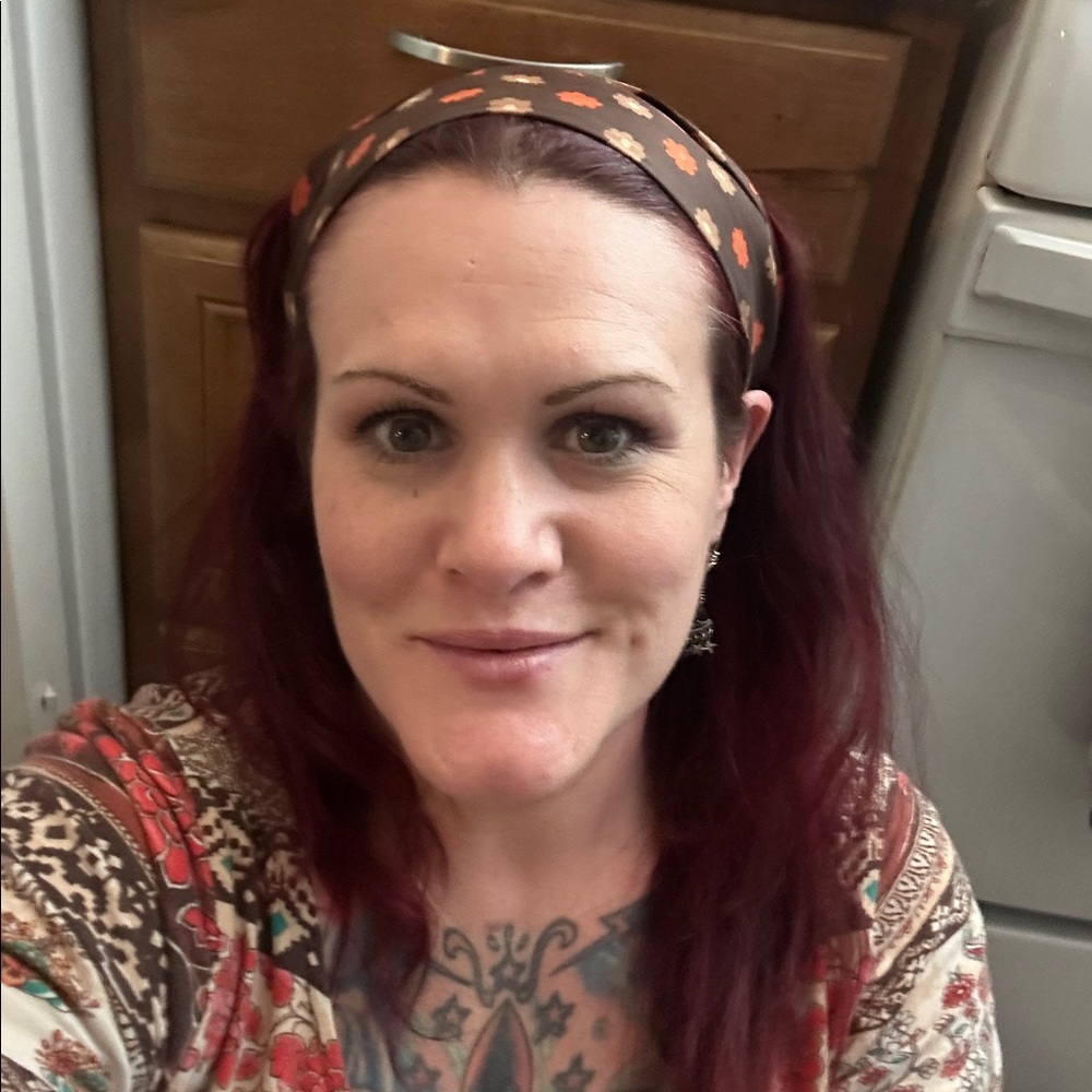 Meet your Posher, Jillian